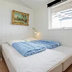 8 Person Holiday Home In Tranekaer Hébergement de vacances *
