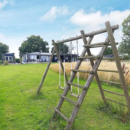 Seaside Bliss In Tranekaer - By Traum *