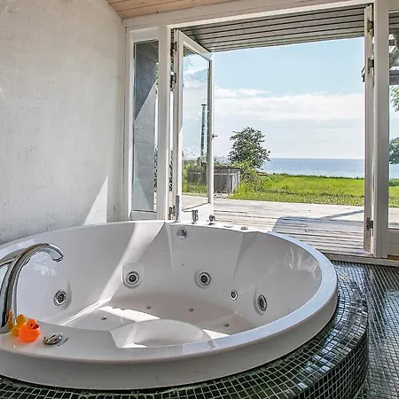 Seaside Bliss In Tranekaer - By Traum