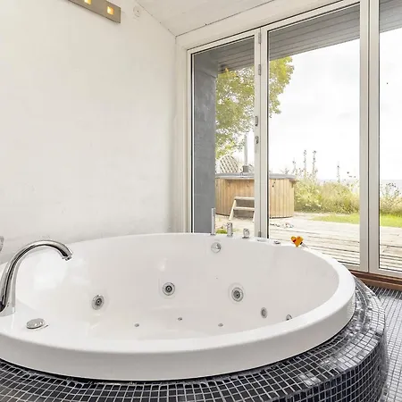 Seaside Bliss In Tranekaer - By Traum * Fæbæk