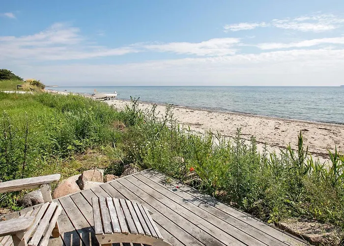 Seaside Bliss In Tranekaer - By Traum 別荘