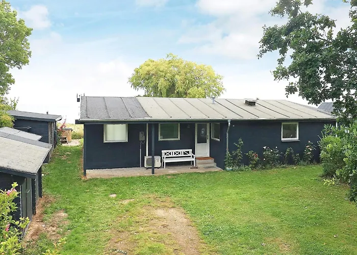 Seaside Bliss In Tranekaer - By Traum *