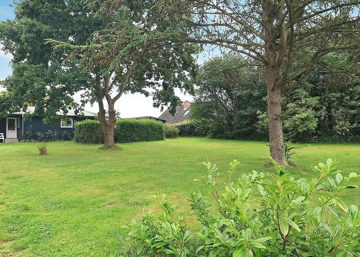 Seaside Bliss In Tranekaer - By Traum *